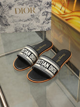 Load image into Gallery viewer, SE1457 Dior Dway Slide / Size5-11
