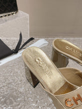 Load image into Gallery viewer, SE1125 CC Mules /  Size4-10
