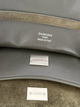 Load image into Gallery viewer, BCG092 Balenciaga Rodeo Medium Handbag / HIGHEST QUALITY VERSION  / 35 × 23.3 × 10.9 cm
