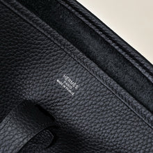 Load image into Gallery viewer, HM142 Hermes Evelyne TPM/PM
