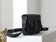 Load image into Gallery viewer, DR679 Dior Small Saddle Flap Messenger Bag / HIGHEST QUALITY VERSION / 23 × 17.5 × 6 cm
