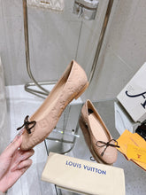 Load image into Gallery viewer, SE1196 LB Flat Ballerina / Size4-11
