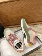 Load image into Gallery viewer, SE1280 CC Sneakers / Size5-9
