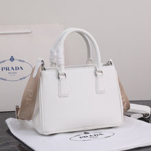 Load image into Gallery viewer, PD238 Small Prada Galleria Saffiano Leather Bag / 9x6.5x3.9inch
