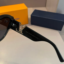 Load image into Gallery viewer, JW872 LB Sunglasses
