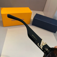 Load image into Gallery viewer, JW872 LB Sunglasses
