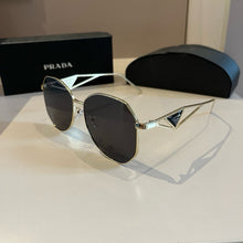 Load image into Gallery viewer, JW873 PD Sunglasses
