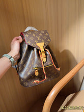 Load image into Gallery viewer, LB1443 Louis Vuitton Montsouris PM Backpack / 25 x 30 x 9 cm
