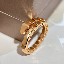 Load image into Gallery viewer, JW878 B Serpenti Viper Ring
