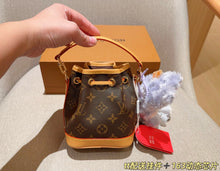 Load image into Gallery viewer, LB1604 LV Nano Noé Monogram Bucket Bag / 13 × 16 × 10 cm
