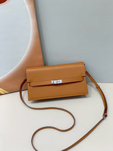 Load image into Gallery viewer, HM152 Kelly Shoulder Bag / 9.4x2.3x5.5inch
