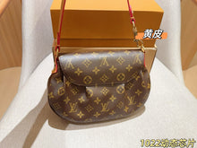 Load image into Gallery viewer, LB1449 Louis Vuitton Sunset Bag / 25 x 18 x 6 cm
