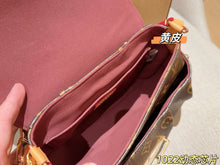 Load image into Gallery viewer, LB1449 Louis Vuitton Sunset Bag / 25 x 18 x 6 cm
