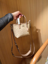 Load image into Gallery viewer, COH001 Coach Mini City Tote Bag / Signature Canvas / 17 x 14 x 9 cm
