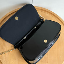 Load image into Gallery viewer, GC723 Gucci Blondie Medium Shoulder Bag / 11.6&quot;W x 4.9&quot;H x 2.7&quot;D
