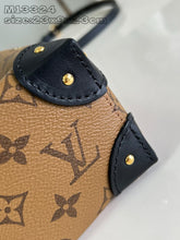 Load image into Gallery viewer, LB1130 Noé Trunk PM / HIGHEST QUALITY VERSION / 9.1 x 10.6 x 3.1 inches
