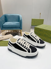 Load image into Gallery viewer, SE1148 GG Sneakers / Size5-11
