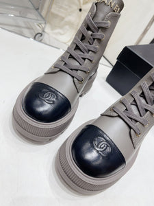 SE1198 CC Ankle Boots / Size4-10