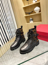 Load image into Gallery viewer, SE1461  Vlogo Signatrue Combat Boot / Size5-11
