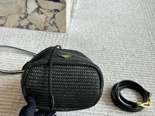 Load image into Gallery viewer, PD366 Crochet Mini  Bucket Bag / 7.5x5.9x3.9inch
