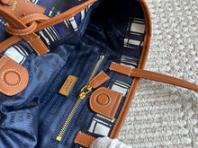 Load image into Gallery viewer, PD367 Small Tote Bag / 11x13.8x5.9inch
