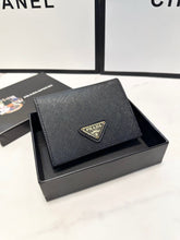 Load image into Gallery viewer, PD276 Saffiano Leather Wallet / 3.3x4.4inch
