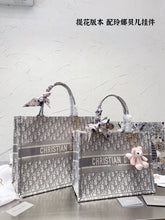 Load image into Gallery viewer, DR313 Medium/Large Dior Book Tote
