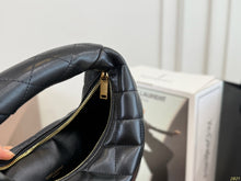 Load image into Gallery viewer, YSK Saint Laurent Quilted Leather Shoulder Bag / 26 x 16 cm
