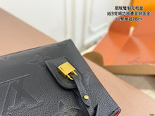 Load image into Gallery viewer, LB1451 Louis Vuitton Montaigne MM / 28 x 21 x 12 cm
