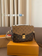 Load image into Gallery viewer, LB1296 Pochette Métis / 9.8 x 7.5 x 2.8 inches
