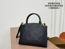 Load image into Gallery viewer, LB1451 Louis Vuitton Montaigne MM / 28 x 21 x 12 cm
