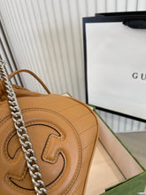 Load image into Gallery viewer, GC597 Gucci Blondie Mini Bucket Bag / 5.9&quot;W x 7.5&quot;H x 3.1&quot;D
