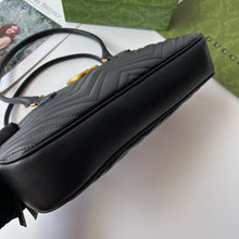Load image into Gallery viewer, GC708 Marmont Small/Large Shoulder Bag

