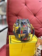 Load image into Gallery viewer, FF287 Mon Tresor / 7.1x3.9x4.7inch
