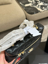 Load image into Gallery viewer, CC1068 Vanity with Chain / 6.7x7.7x2.3inch
