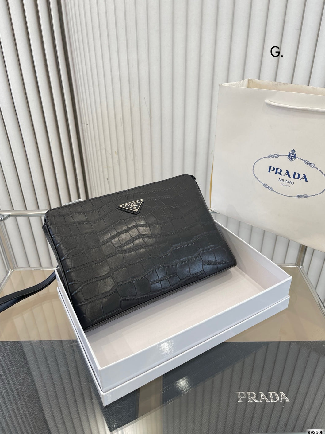 PD260 Small Pouch / 10.6x7.4inch