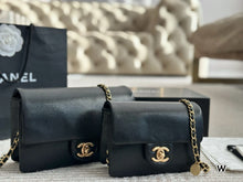 Load image into Gallery viewer, CC1067 Mini/Small Flap Bag
