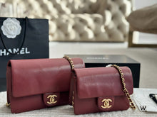 Load image into Gallery viewer, CC1067 Mini/Small Flap Bag
