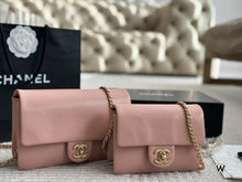 Load image into Gallery viewer, CC1067 Mini/Small Flap Bag
