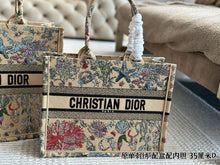 Load image into Gallery viewer, DR481 Book Tote Small/Medium/Large
