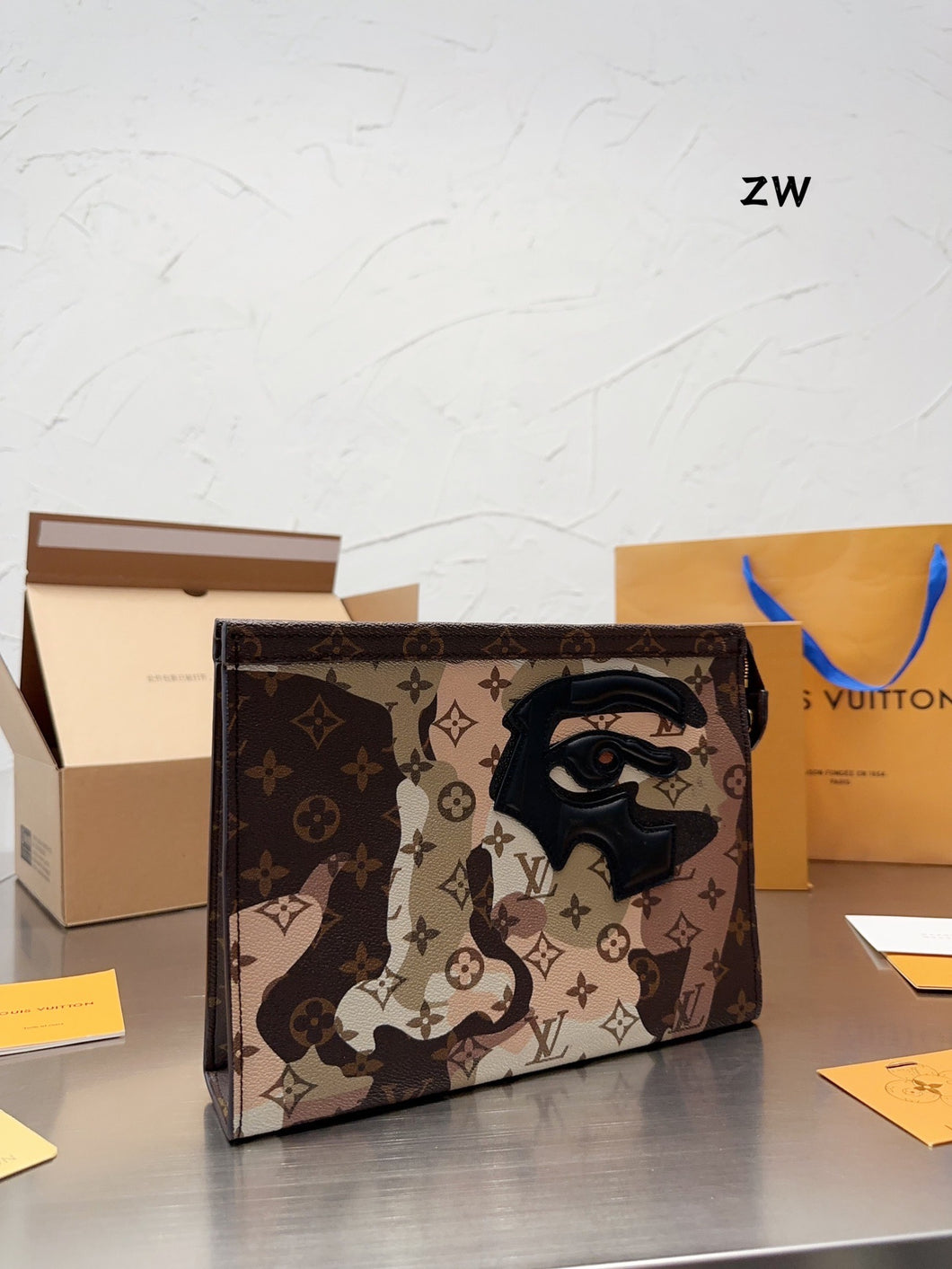 LB861 Toiletry Pouch / 9.4x7.2x2inch