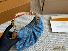 Load image into Gallery viewer, LB1338 Pochette Valley / 8.3 x 5.9 x 2.8 inches
