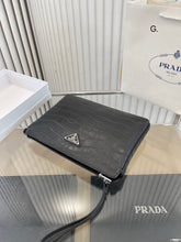 Load image into Gallery viewer, PD260 Small Pouch / 10.6x7.4inch
