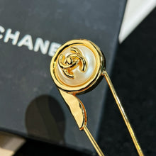 Load image into Gallery viewer, JW904 CC Brooch
