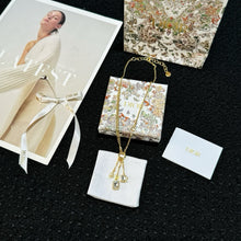 Load image into Gallery viewer, JW905 Petit CD Neecklace
