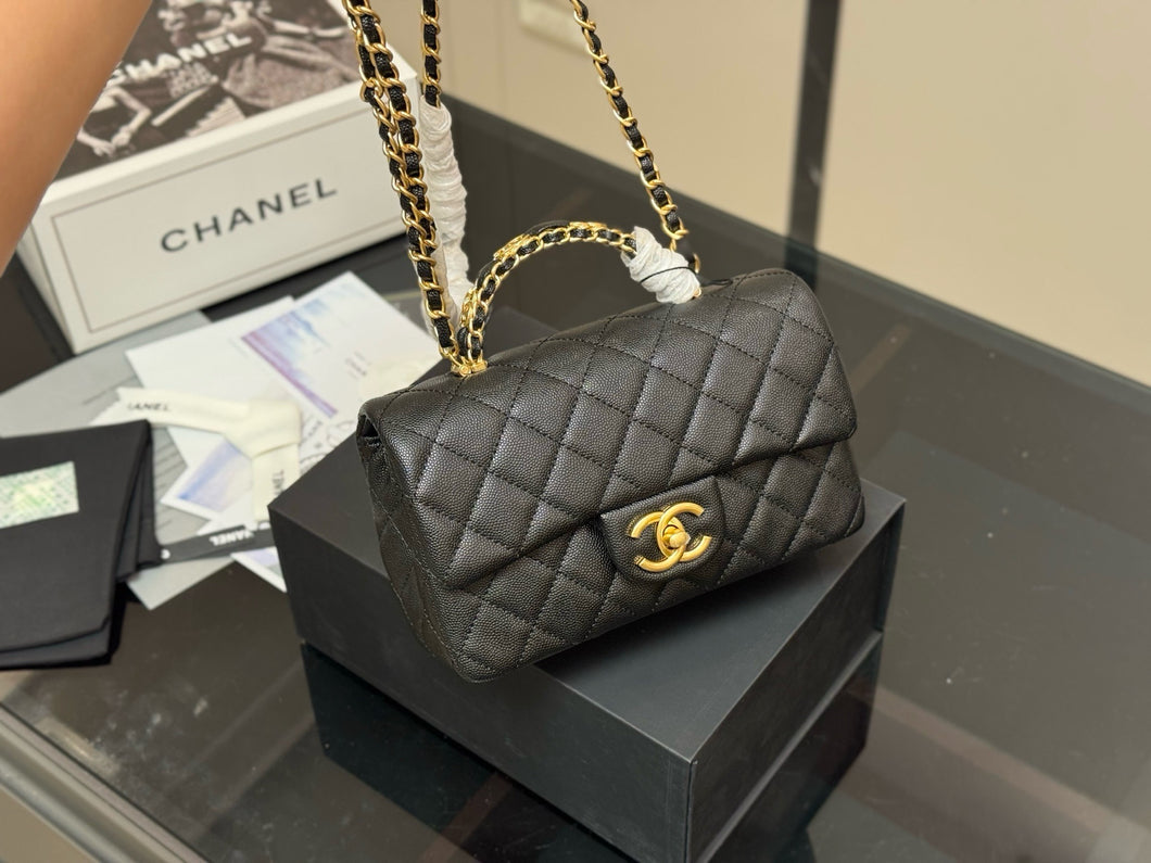 CC1192 Mini Flap Bag with Top Handle / 4.7 x 7.7 x 2.6in