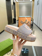 Load image into Gallery viewer, SE1127 Women&#39;s Jumbo GG Platfor Slide Sandal / Size5-12
