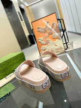 Load image into Gallery viewer, SE1127 Women&#39;s Jumbo GG Platfor Slide Sandal / Size5-12
