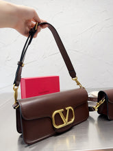 Load image into Gallery viewer, VLTN087 LOCÒ CALFSKIN SHOULDER BAG / Small/Medium
