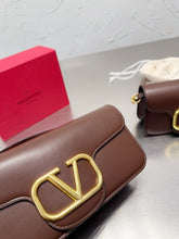 Load image into Gallery viewer, VLTN087 LOCÒ CALFSKIN SHOULDER BAG / Small/Medium
